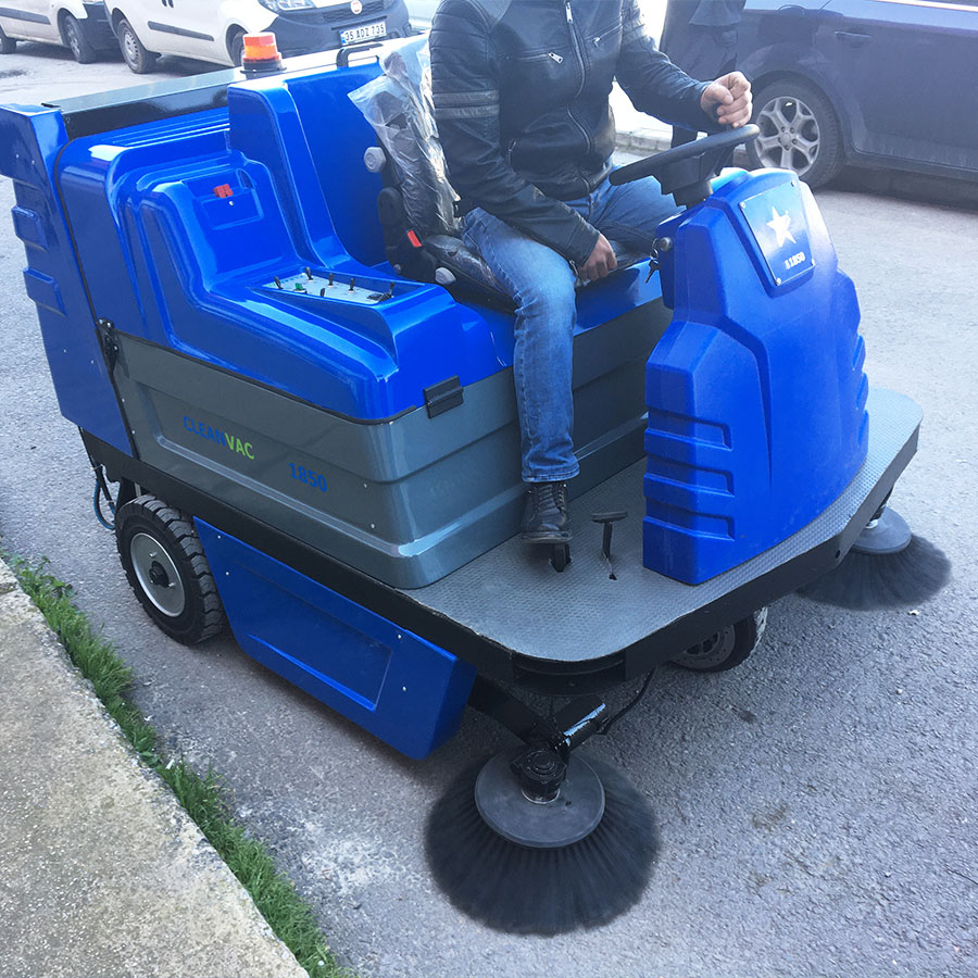 CLEANVAC MD80 MANUEL HALI ÇIRPMA TOZ ALMA MAKİNASI