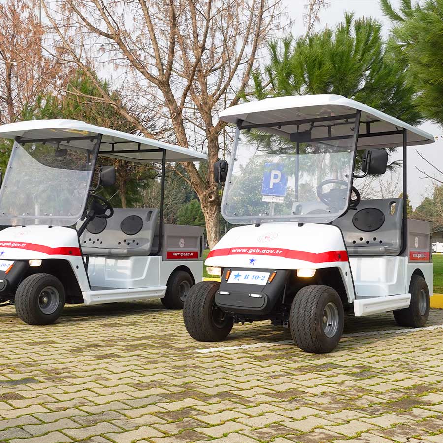 2 Kişilik Akülü ve Kasalı Golf Aracı Cleanvac B40-2K